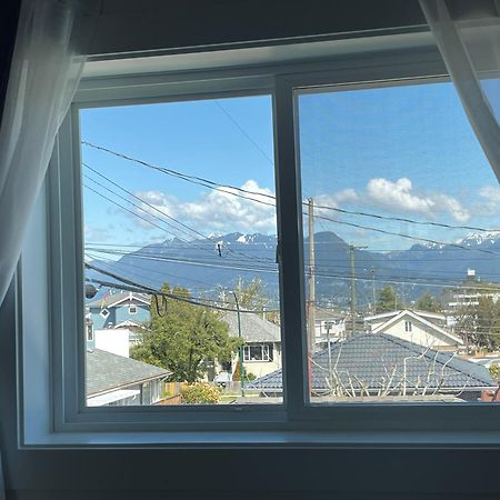 Entire New Cozy And Modern 2-Storey House Vancouver Kültér fotó