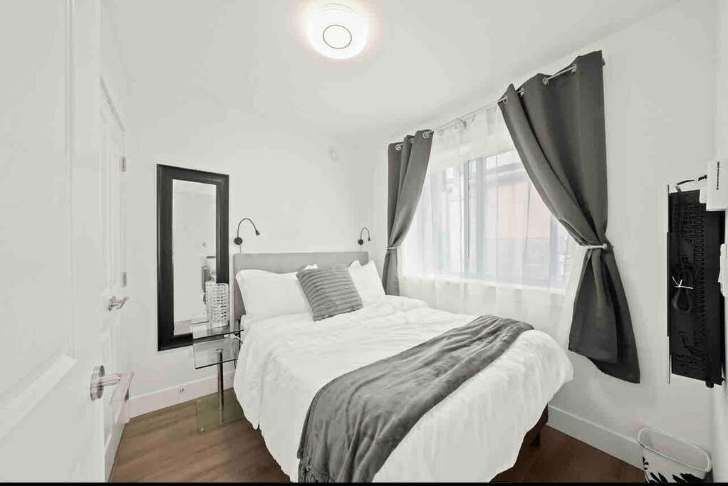 Entire New Cozy And Modern 2-Storey House Vancouver Kültér fotó